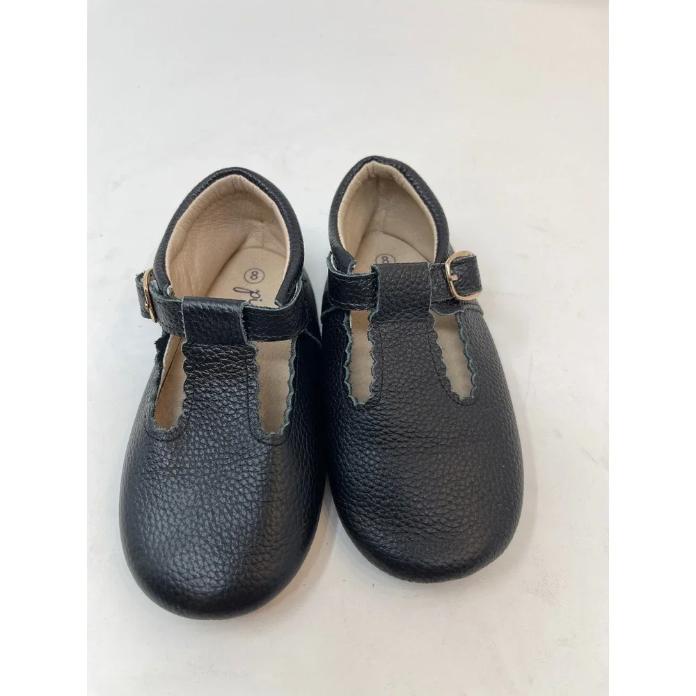 Picki Pair T-Strap Shoes Kids Size 8‎ Black Excellent Scalloped Leather Flats